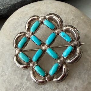 Vintage Zuni Native American Turquoise Needlepoint Pin Pendant